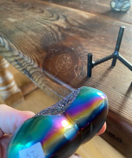 Rainbow Quartz Heart with Stand 24, Aura, Titanium, Cluster, Crystal, Gemstone 354g – H8xW9xD4cm - Image 4