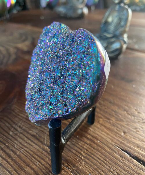 Rainbow Quartz Heart with Stand 26, Aura, Titanium, Cluster, Crystal, Gemstone 282g – H8xW7.5xD4cm - Image 8