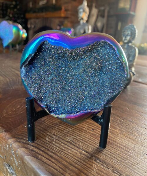 Rainbow Quartz Heart with Stand 30, Aura, Titanium, Cluster, Crystal, Gemstone 270g – H9.5xW9xD3cm