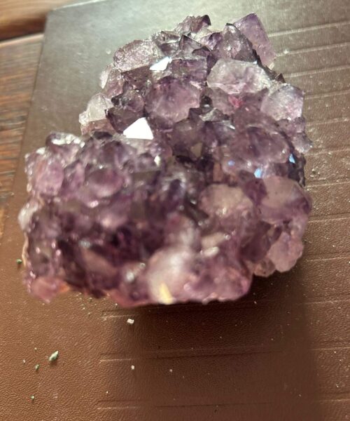Large Premium High Grade Amethyst Raw Druzy Cluster Piece 27 - 562g L12xW7.5xD6cm - Image 9