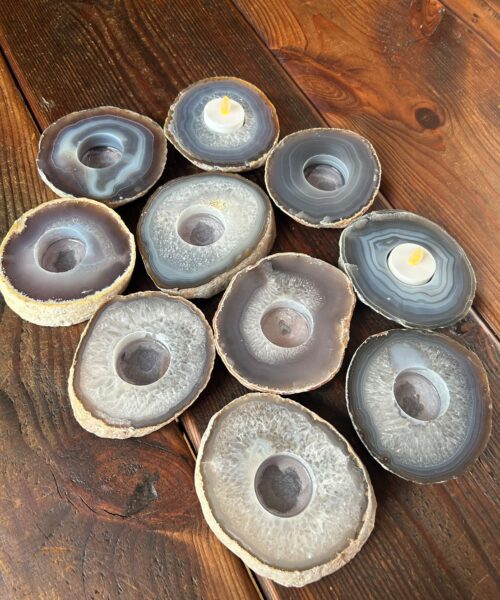 Large Grey - Natural Edge Agate Slice Microcrystalline Quartz Tealight Candle Holder - Image 9