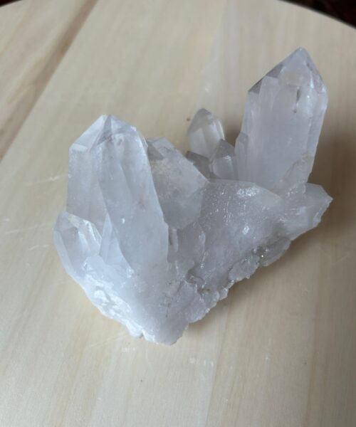 Premium Rare Clear White Rock Crystal Cluster 27 - 420g H7xW10xD7.5cm - Image 5