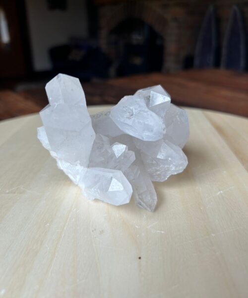 Premium Rare Clear White Rock Crystal Cluster 27 - 420g H7xW10xD7.5cm - Image 8