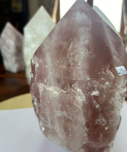 HUGE Extra Large Tall Point 21 Premium Rose Quartz Pink Crystal Quartz 4281g H20.5xW12xD14cm - Image 5