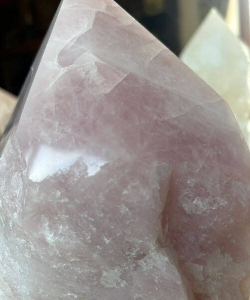 HUGE Extra Large Tall Point 19 Premium Rose Quartz Pink Crystal Quartz 5488g H23xW12xD15cm - Image 11