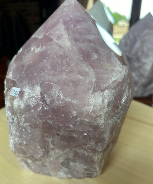 HUGE Extra Large Tall Point 18 Premium Rose Quartz Pink Crystal Quartz 5735g H19xW15xD16cm - Image 3