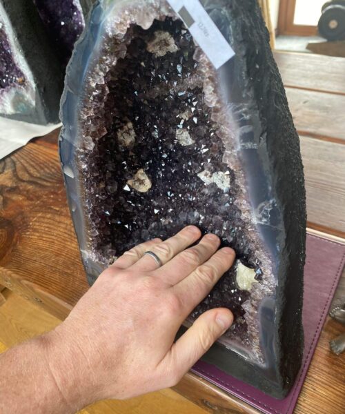 Amethyst Crystal Geode 949 Premium Queen Grade 12.74kg H35xW24xD18cm - Image 4
