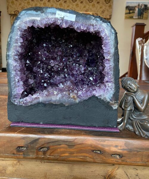 Amethyst Crystal Geode 953 Premium Queen Grade 14.61kg H25xW26xD18cm - Image 2