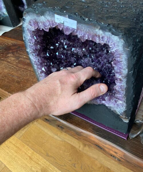 Amethyst Crystal Geode 953 Premium Queen Grade 14.61kg H25xW26xD18cm - Image 4