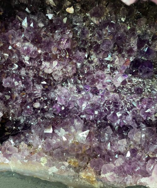 Amethyst Crystal Geode 953 Premium Queen Grade 14.61kg H25xW26xD18cm - Image 10