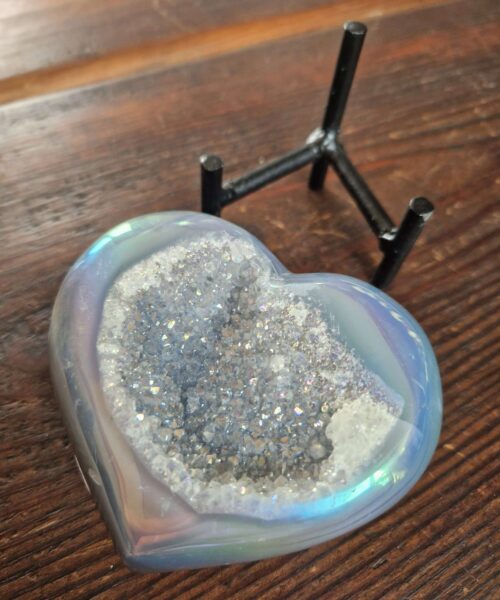 Agate Angel Aura Heart on Stand 23, Aura, Titanium, Cluster, Crystal, Gemstone 448g – H9xW9XD6cm - Image 5
