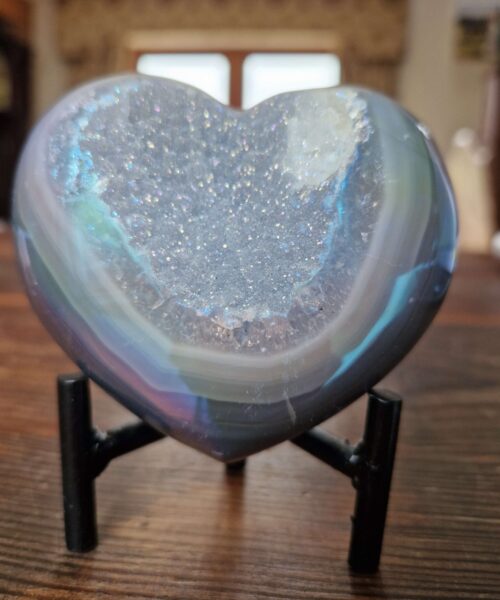 Agate Angel Aura Heart on Stand 24, Aura, Titanium, Cluster, Crystal, Gemstone 529g – H9.5xW9xD7cm