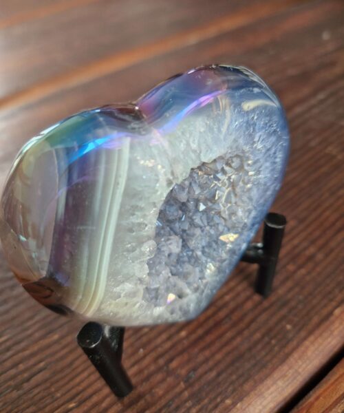 Agate Angel Aura Heart on Stand 26, Aura, Titanium, Cluster, Crystal, Gemstone 285g – H8xW8xD5.5cm - Image 9