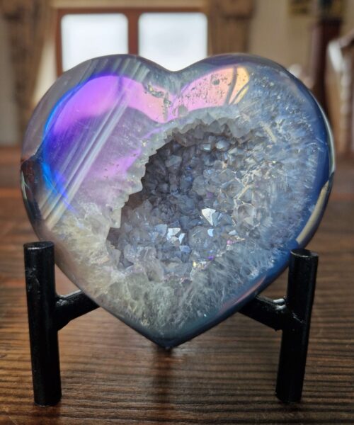 Agate Angel Aura Heart on Stand 26, Aura, Titanium, Cluster, Crystal, Gemstone 285g – H8xW8xD5.5cm - Image 10