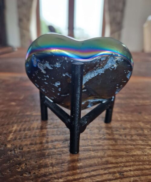 Rainbow Quartz Heart with Stand 32, Aura, Titanium, Cluster, Crystal, Gemstone 277g – H7xW7.5xD6cm - Image 7