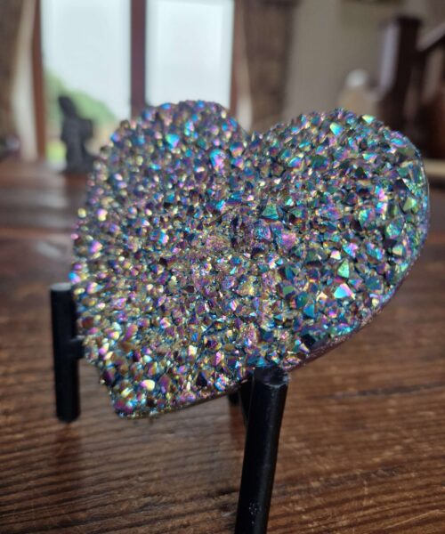 Rainbow Quartz Heart with Stand 34, Aura, Titanium, Cluster, Crystal, Gemstone 303g – H8.5xW9.5xW6.5cm - Image 4