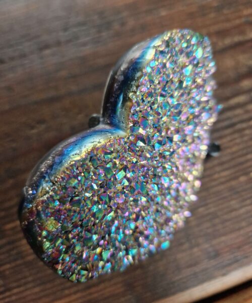 Rainbow Quartz Heart with Stand 34, Aura, Titanium, Cluster, Crystal, Gemstone 303g – H8.5xW9.5xW6.5cm - Image 9