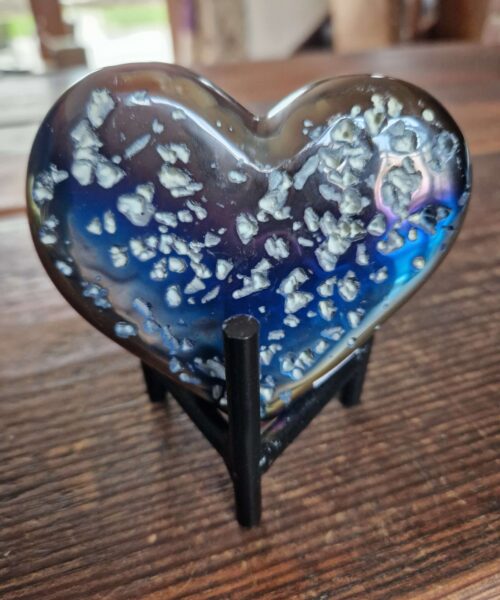 Rainbow Quartz Heart with Stand 35, Aura, Titanium, Cluster, Crystal, Gemstone 494g – H9xW9.5xD7.5cm - Image 10