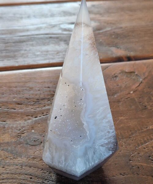 Premium Agate Conic Point 1 Tower Prism - 415g H13xW6.5xD6.5cm - Image 3