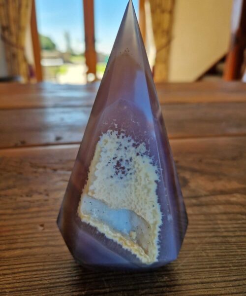 Premium Agate Conic Point 7 Tower Prism - 611g H14xW9xD7cm