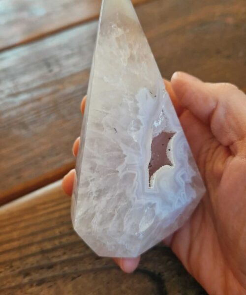 Premium Agate Conic Point 9 Tower Prism - 334g H12xW7xD5.5cm - Image 7
