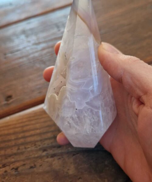 Premium Agate Conic Point 9 Tower Prism - 334g H12xW7xD5.5cm - Image 8