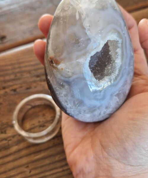 Large Premium Egg 1 High Grade Agate Crystal Geode Aura Egg on Stand 439g - H10xW6xD5.5cm - Image 8