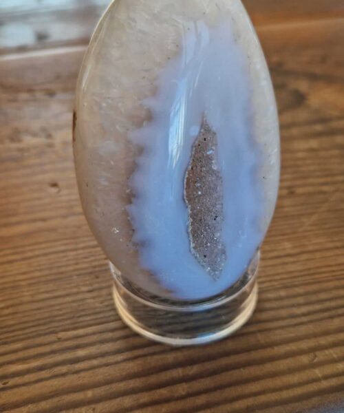 Large Premium Egg 2 High Grade Agate Crystal Geode Aura Egg on Stand 345g - H9xW5.5xD5cm - Image 3
