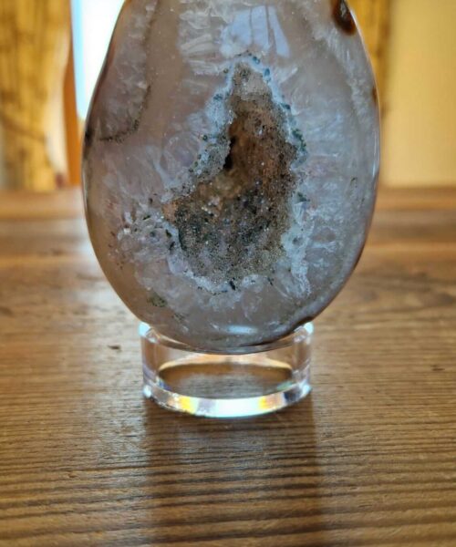 Large Premium Egg 4 High Grade Agate Crystal Geode Aura Egg on Stand 650g - H12xW7xD6cm
