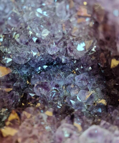 Amethyst Crystal Geode 946 Premium Queen Grade 11.65kg H27xW23xD18cm - Image 11
