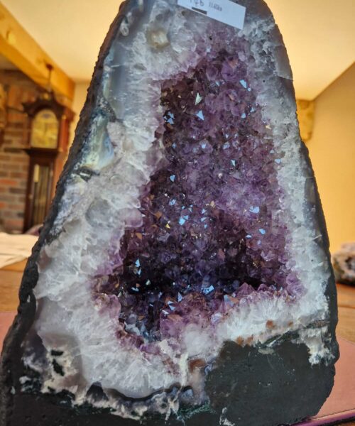 Amethyst Crystal Geode 946 Premium Queen Grade 11.65kg H27xW23xD18cm - Image 9