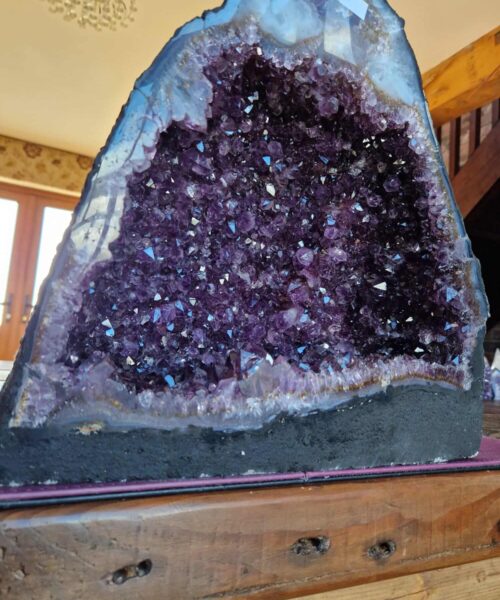 Amethyst Crystal Geode 954 Premium Queen Grade 15.73kg H33xW33xD22cm - Image 9