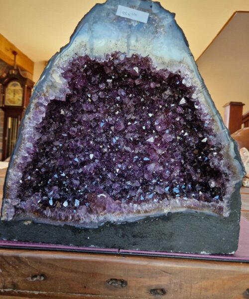 Amethyst Crystal Geode 954 Premium Queen Grade 15.73kg H33xW33xD22cm - Image 10