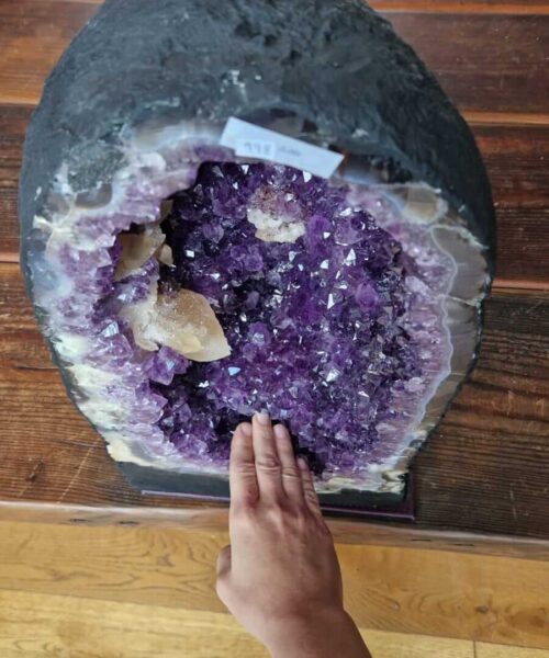 Tall Amethyst Crystal Geode 998 Premium Queen Grade 25.24kg H47xW25xD19cm - Image 8