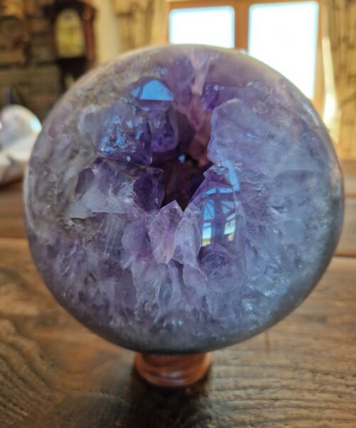 HUGE / Giant Large Amethyst Sphere 8, Premium Grade Purple Quartz Geode Crystal 3.710g – 14.5cm Diameter - Image 9