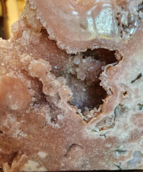 Pink Amethyst Freeform 14 Self Standing Healing Crystal Natural Crystal Gem 1.975g – H18xW16.5xD6cm - Image 9