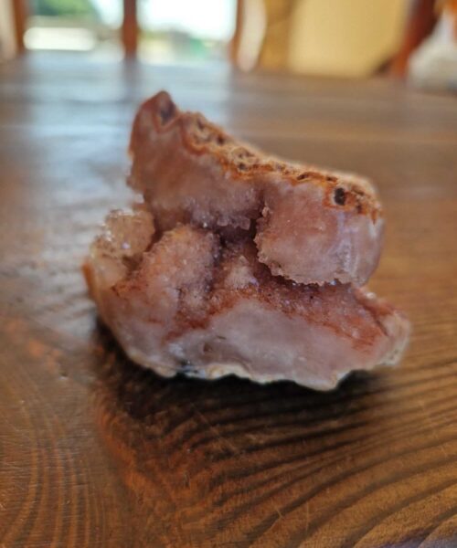 Pink Amethyst Freeform 5 Self Standing Healing Crystal Natural Crystal Gem 164g – H4xW7xD5cm - Image 4