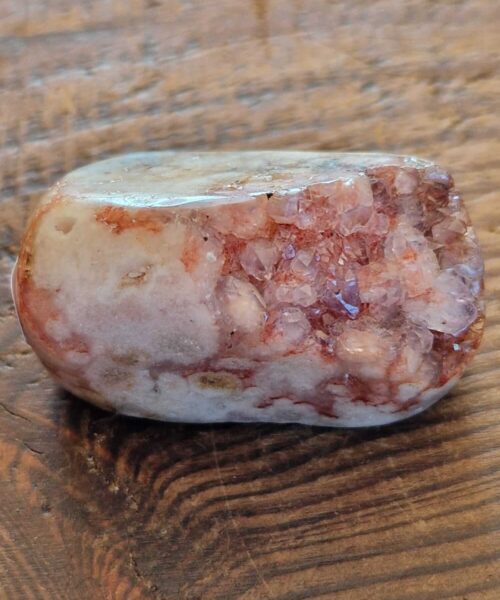 Pink Amethyst Freeform 6 Self Standing Healing Crystal Natural Crystal Gem 88g – H2.5xW5xD3.5cm - Image 9