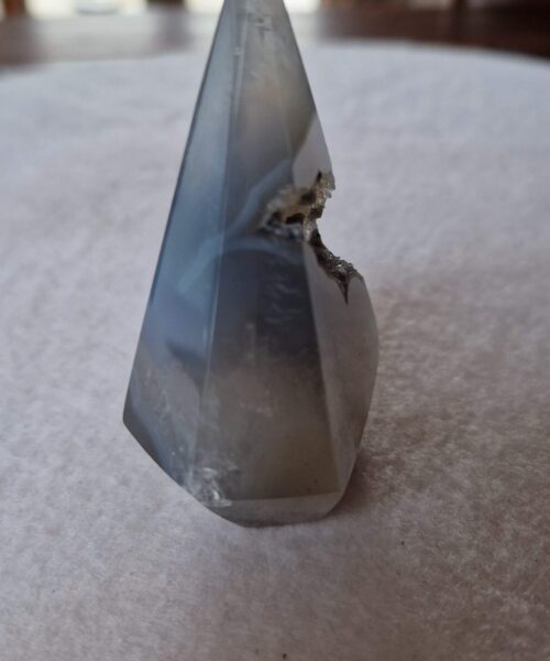 Premium Agate Conic Point 13 Tower Prism - 108g H7xW5xD3cm - Image 4