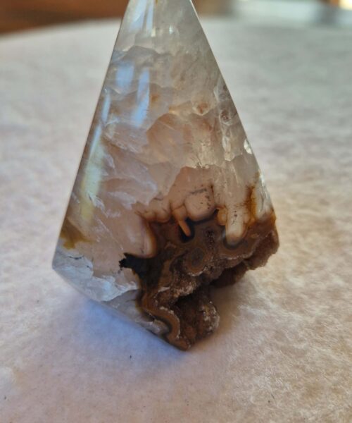 Alternative view of Premium Agate Conic Point 17 Tower Prism - 154g H7xW5.5xD4cm