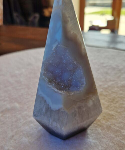 Premium Agate Conic Point 20 Tower Prism - 403g H12xW6.5xD6.5cm