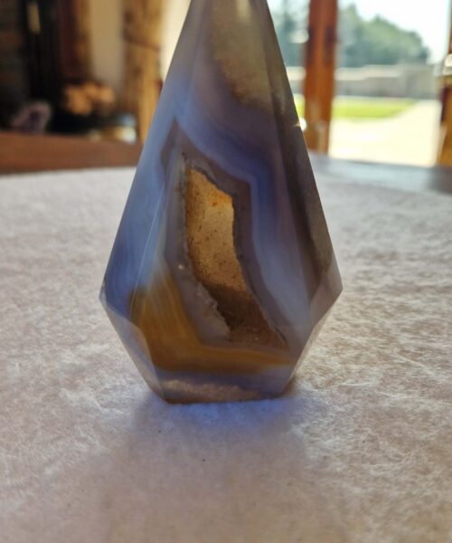 Premium Agate Conic Point 22 Tower Prism - 182g H9.5xW5.5xD4cm