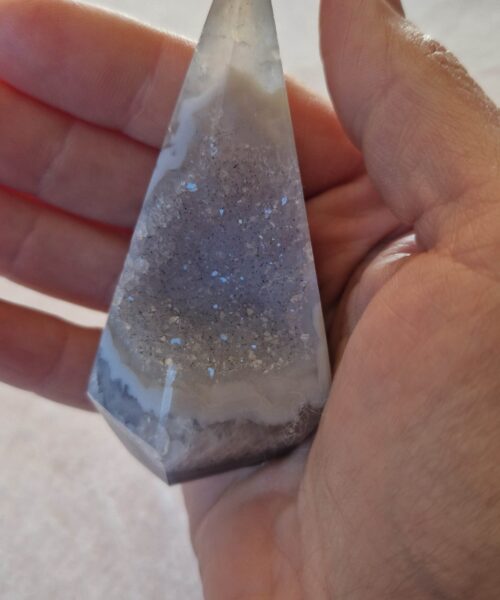 Premium Agate Conic Point 24 Tower Prism - 91g H8xW4xD3cm - Image 3