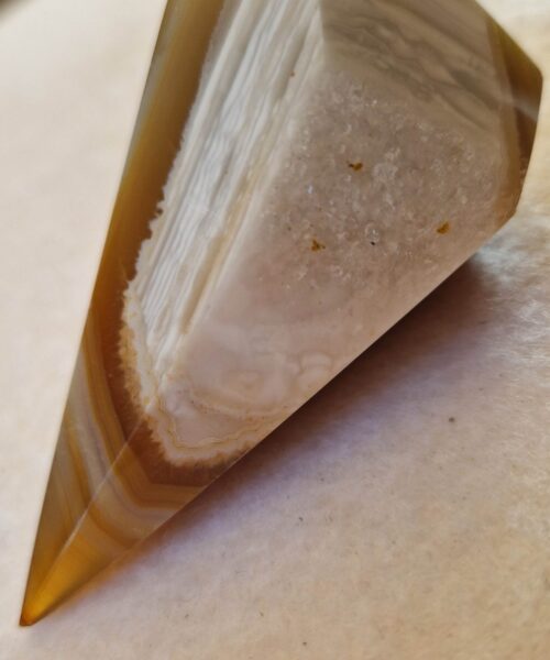 Premium Agate Conic Point 26 Tower Prism - 112g H7xW4.5xD4cm - Image 4