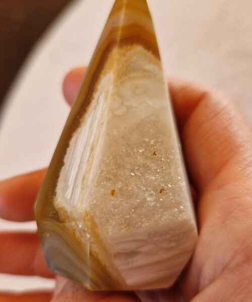 Premium Agate Conic Point 26 Tower Prism - 112g H7xW4.5xD4cm - Image 9