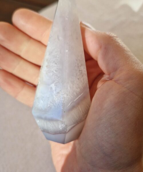 Premium Agate Conic Point 28 Tower Prism - 179g H10xW5.5xD4cm - Image 9