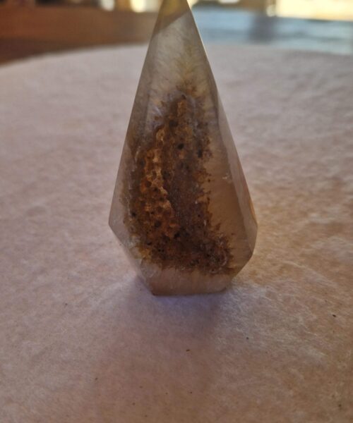 Premium Agate Conic Point 32 Tower Prism - 82g H7xW4xD3cm