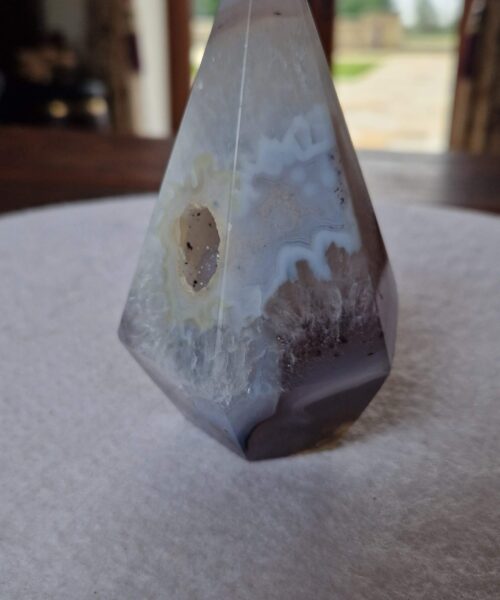 Alternative view of Premium Agate Conic Point 36 Tower Prism - 410g H11.5xW7.5xD6cm
