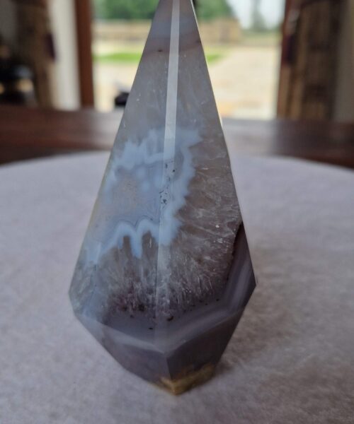 Premium Agate Conic Point 36 Tower Prism - 410g H11.5xW7.5xD6cm - Image 5