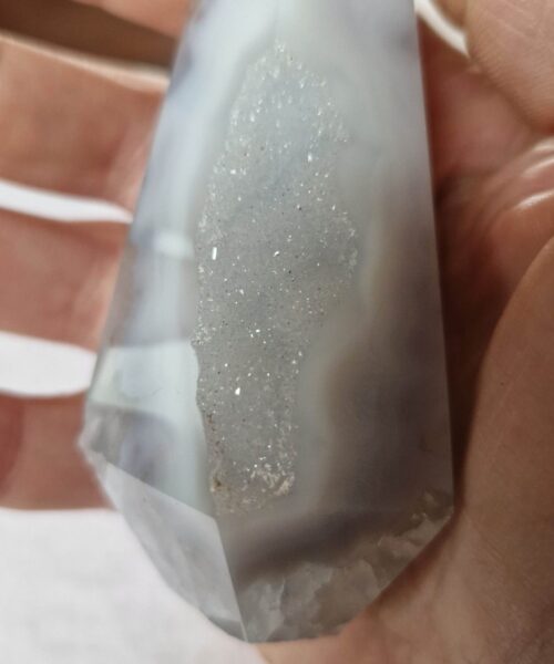 Premium Agate Conic Point 40 Tower Prism - 190g H12.5xW4xD4cm - Image 5